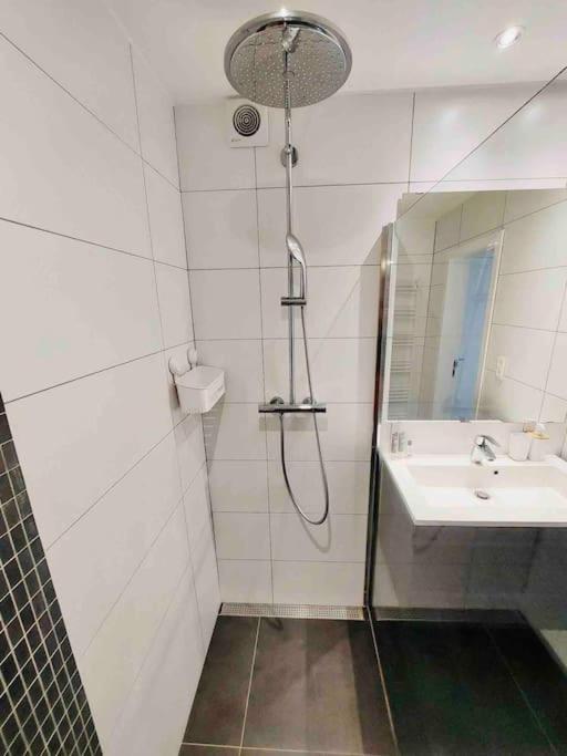 Appartement Cosy & Lumineux Au Coeur De Liege! Luaran gambar